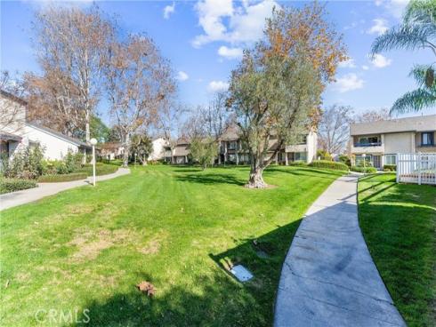 692  Archwood   Avenue, Brea, CA