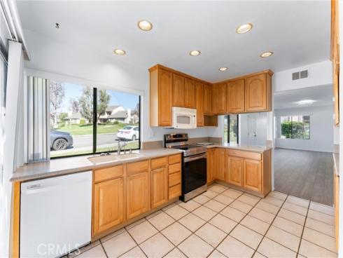 692  Archwood   Avenue, Brea, CA