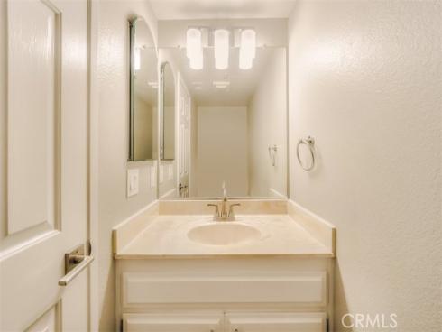 201  Laurel Ave  14 , Brea, CA