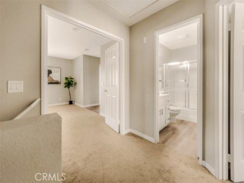 201  Laurel Ave  14 , Brea, CA