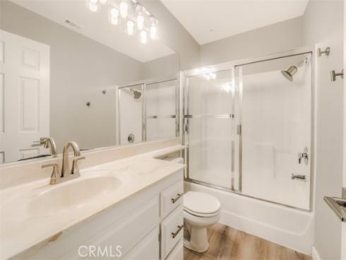 201  Laurel Ave  14 , Brea, CA