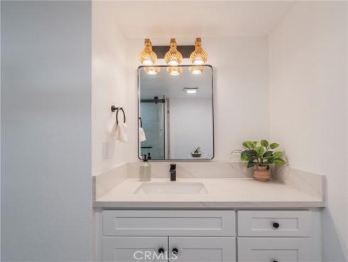 938  Oakcrest  , Brea, CA