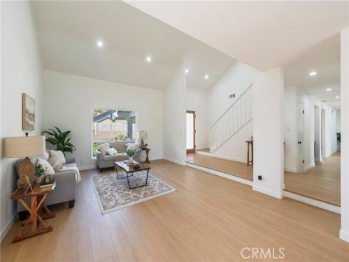 938  Oakcrest  , Brea, CA