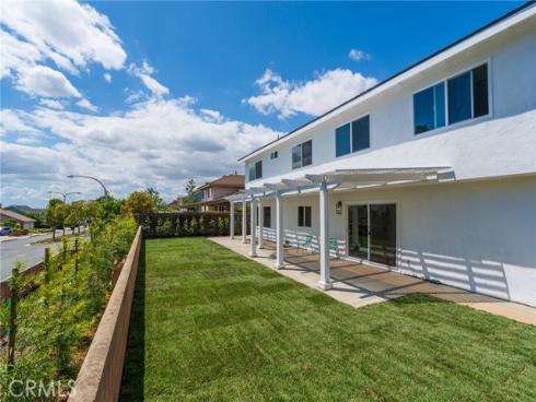 938  Oakcrest  , Brea, CA