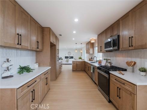 938  Oakcrest  , Brea, CA