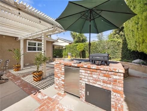 415 W Acacia , Brea, CA