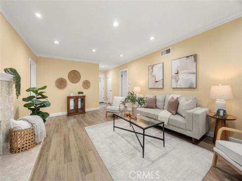 415 W Acacia , Brea, CA