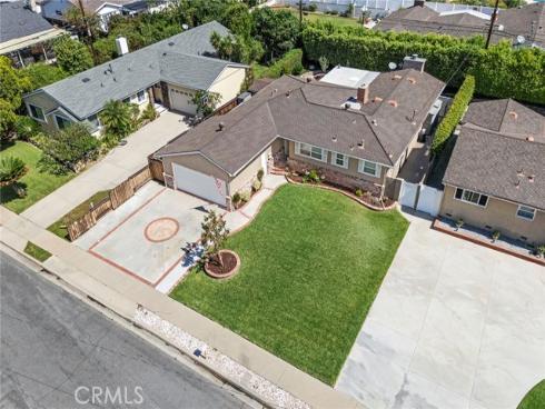 415 W Acacia , Brea, CA