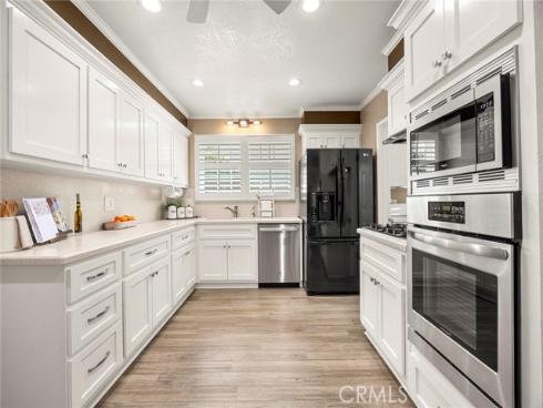 415 W Acacia , Brea, CA