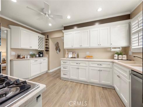 415 W Acacia , Brea, CA