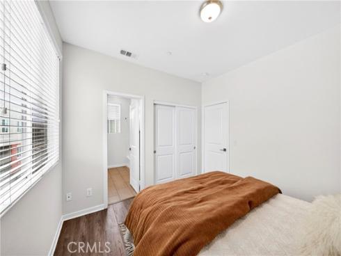 156 N Orange  , Brea, CA