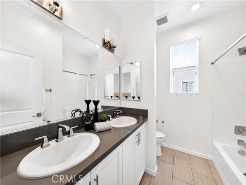 156 N Orange  , Brea, CA