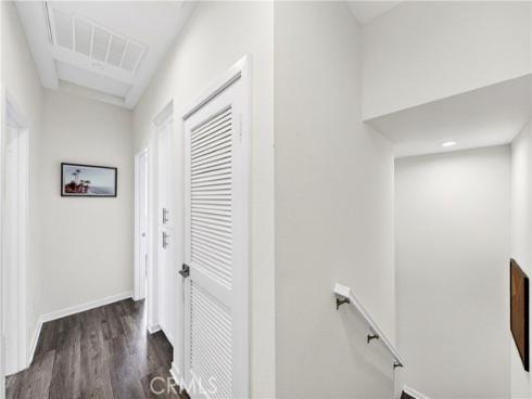 156 N Orange  , Brea, CA