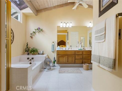 1081  Oak Canyon   Way, Brea, CA