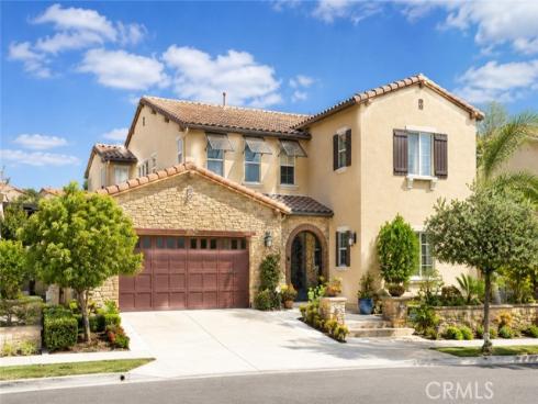 2425 E. Kern River