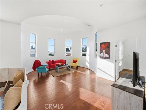506 S Brea , Brea, CA
