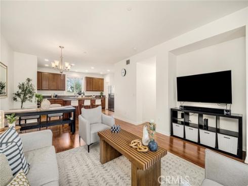 118 N Orange Avenue, Brea, CA