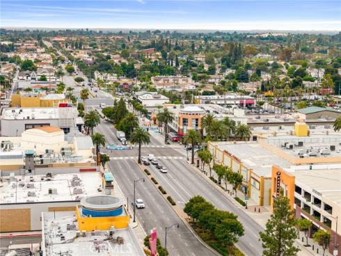 118 N Orange Avenue, Brea, CA