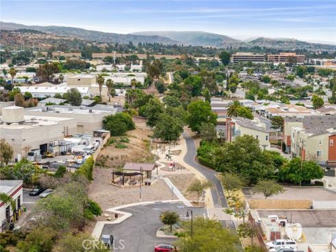 118 N Orange Avenue, Brea, CA