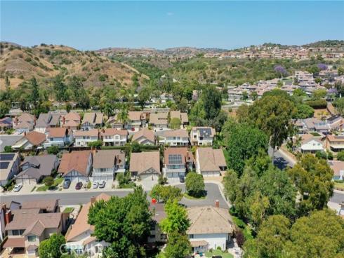 2282 Shadetree , Brea, CA