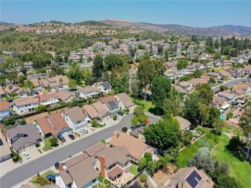 2282  Shadetree  , Brea, CA