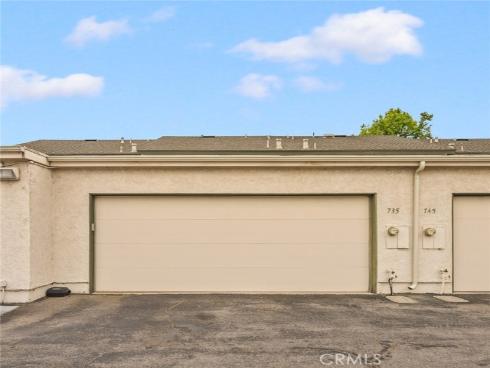 735 Leafwood Court, Brea, CA