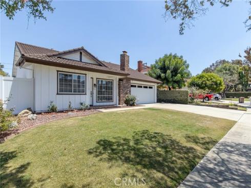 125 Clove , Brea, CA
