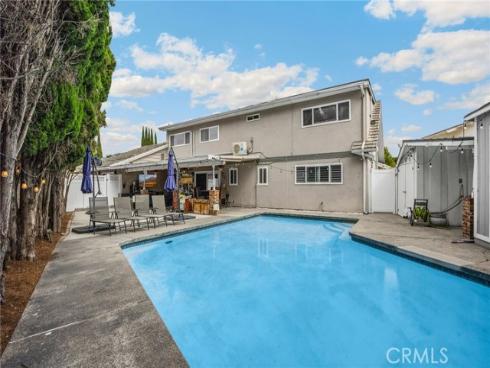 325 Delphia Avenue, Brea, CA