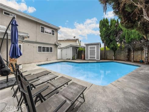 325 Delphia Avenue, Brea, CA