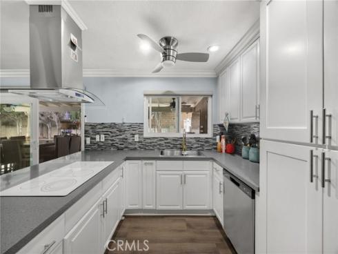 325 Delphia Avenue, Brea, CA
