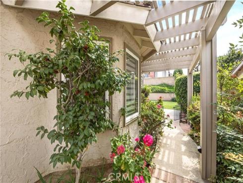 198 Sunflower Street, Brea, CA