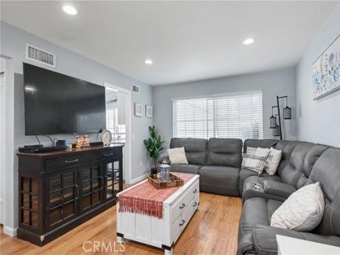 640 W Imperial  , Brea, CA
