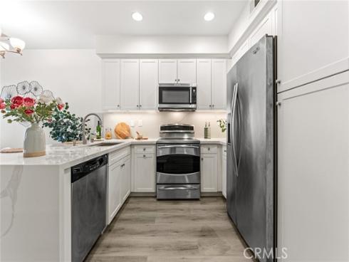 503 S Brea 18 Boulevard, Brea, CA