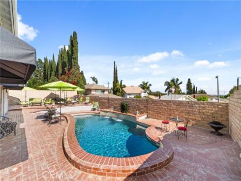 996 W Northwood Ave , Brea, CA