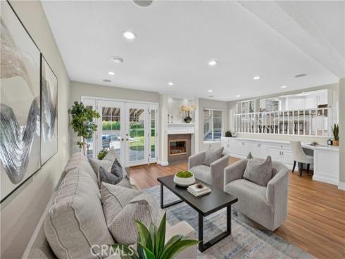 2935 Bluebell Ave