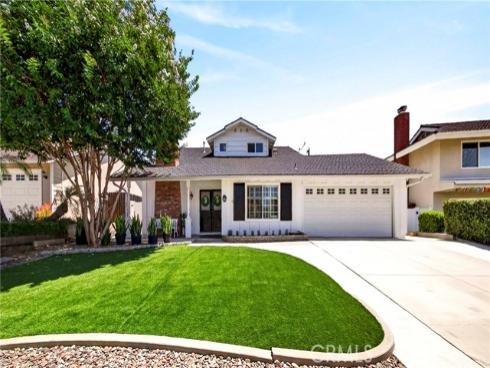 841 Candlewood Street, Brea, CA