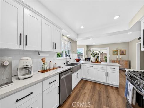 841 Candlewood Street, Brea, CA