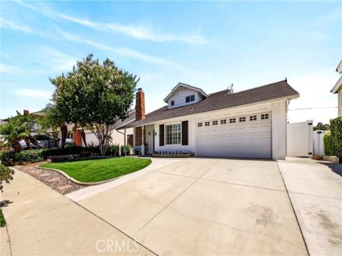 841 Candlewood Street, Brea, CA