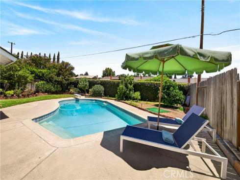 841 Candlewood Street, Brea, CA