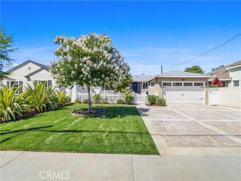 1015 E. Elm Street