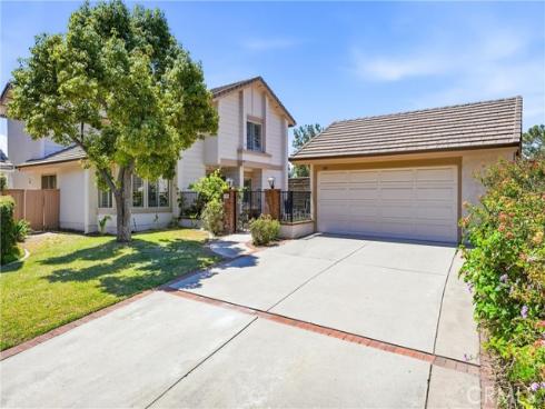 100 Acorn , Brea, CA