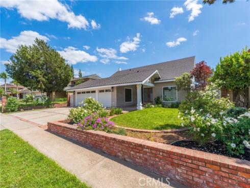 938  Oakcrest  , Brea, CA