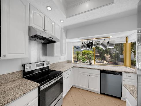 462  Castlegate  , Brea, CA