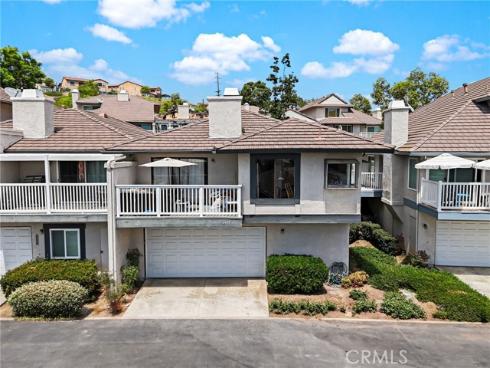 2475 Woodfield , Brea, CA