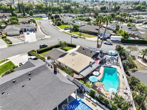 915 Carlson , Brea, CA