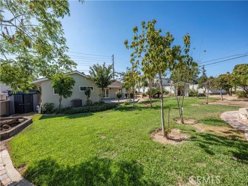 1118 N Puente Street, Brea, CA