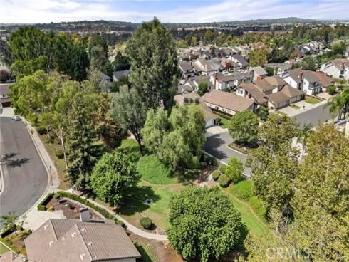 2286  Crestview   Circle, Brea, CA