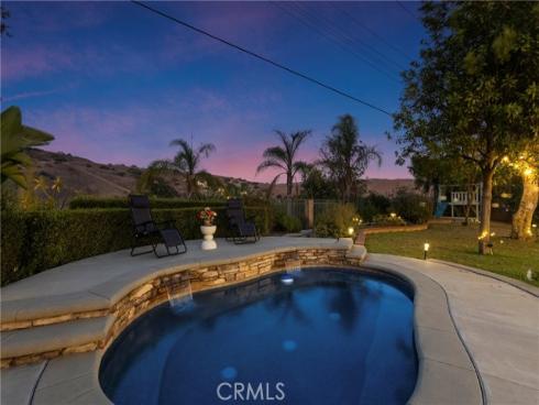220 Copa De Oro Drive, Brea, CA