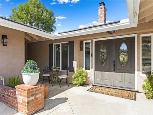 220 Copa De Oro Drive, Brea, CA