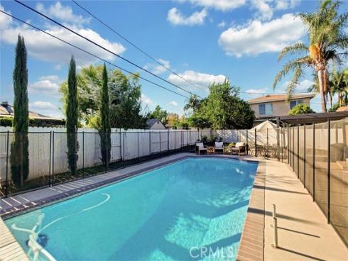 227 Oak Place, Brea, CA